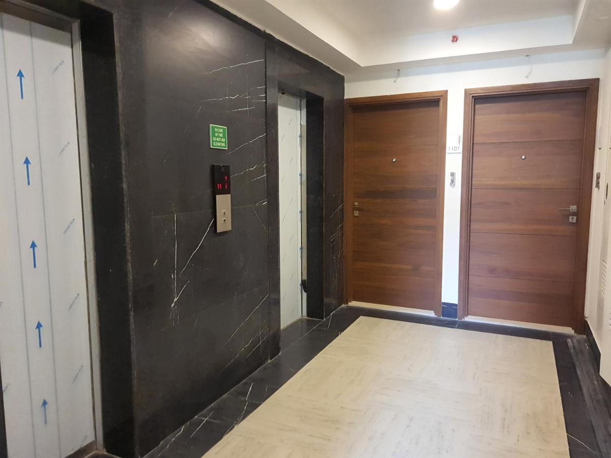 Osi Apartments Bkc Kurla West Mumbai Bagian luar foto